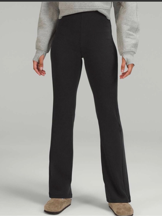 lululemon athletica Pants - Lululemon Brushed Softstreme Ribbed Zip Flared Pant size 0